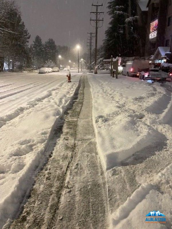 Alblaster snow removal truck